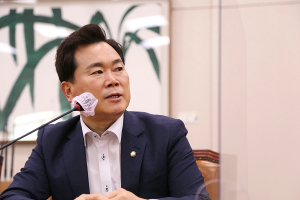 김승수 국회의원